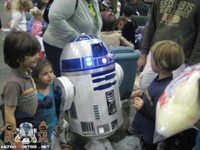 R2 at the Star Wars Craft workshop