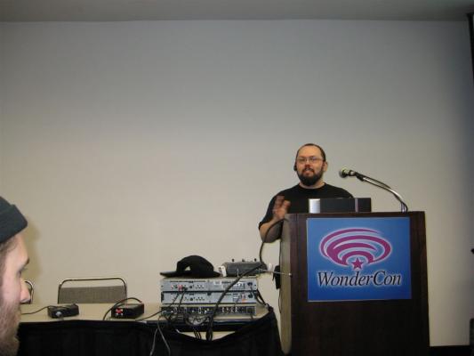 R2 Panel